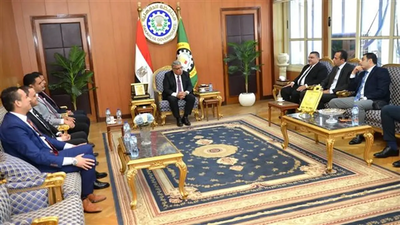 محافظ الدقهلية يلتقي مجلس إدارة نادي قضاة المنصورة لتعزيز التعاون المشترك