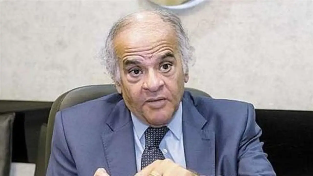 ممدوح عباس ينتقد مسؤولي الزمالك ويعلق على أزمة اللاعب البرازيلي الهارب