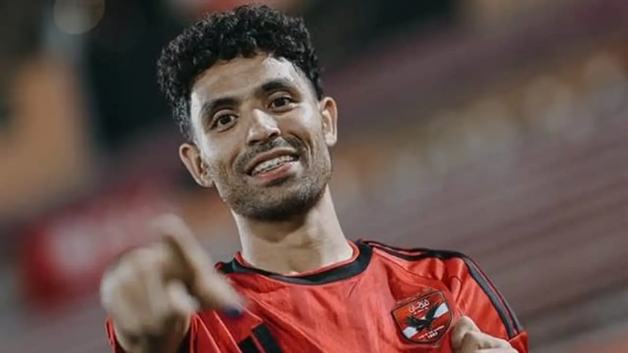 تقديم توفيق محمد كأحدث صفقات الأهلي (صور)