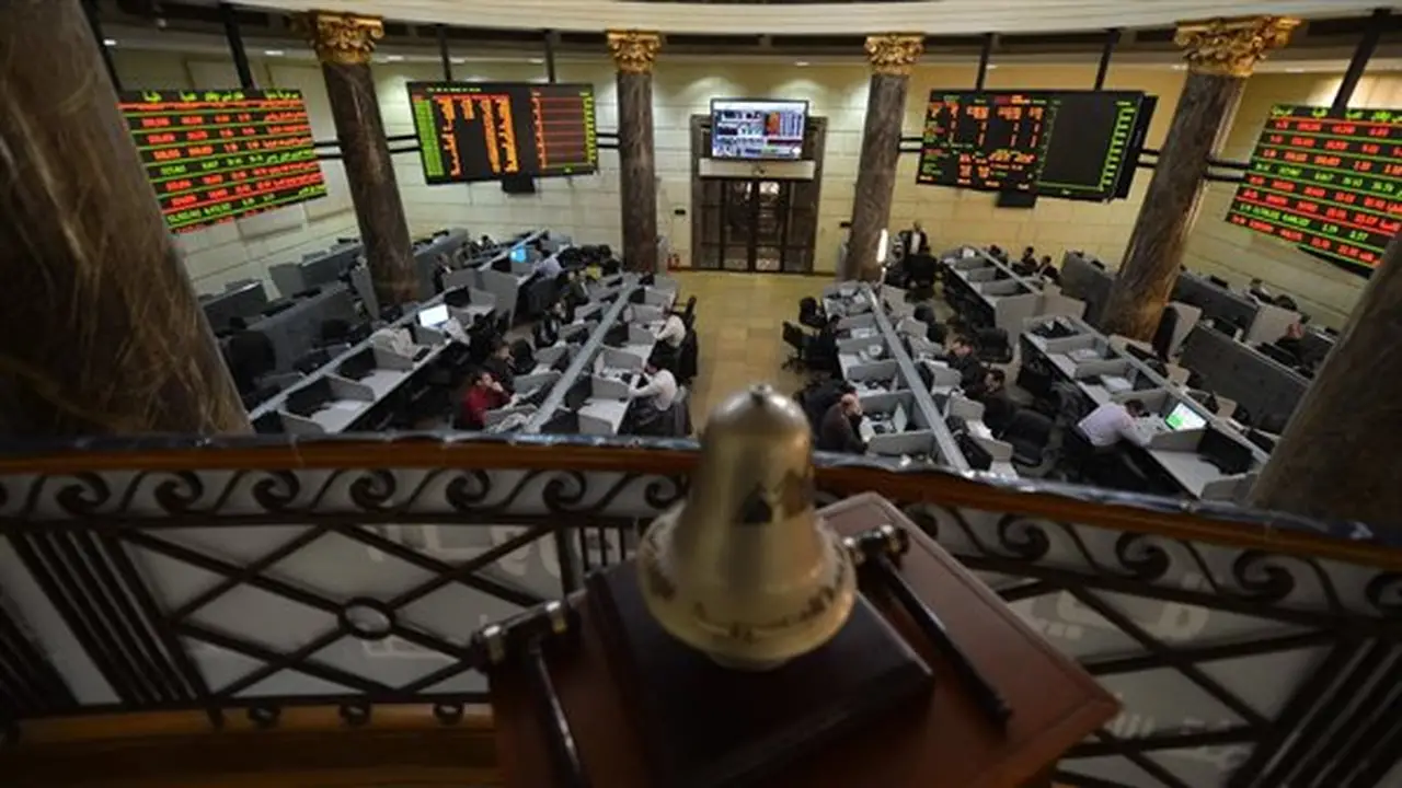 18 قطاعًا يتصدرون قائمة أعلى قيم تداول في البورصة المصرية خلال الأسبوع