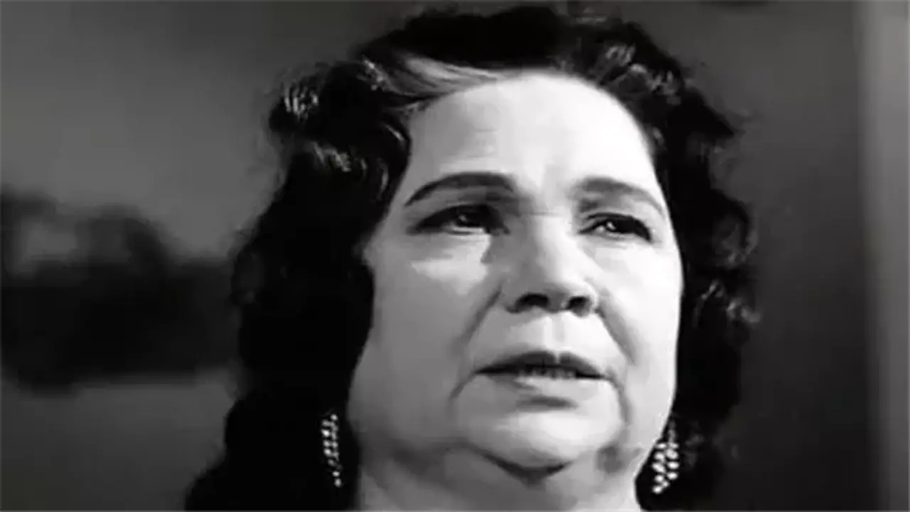علوية جميل: المرأة الحديدية التي كشفت الوجه الآخر لشرير السينما محمود المليجي