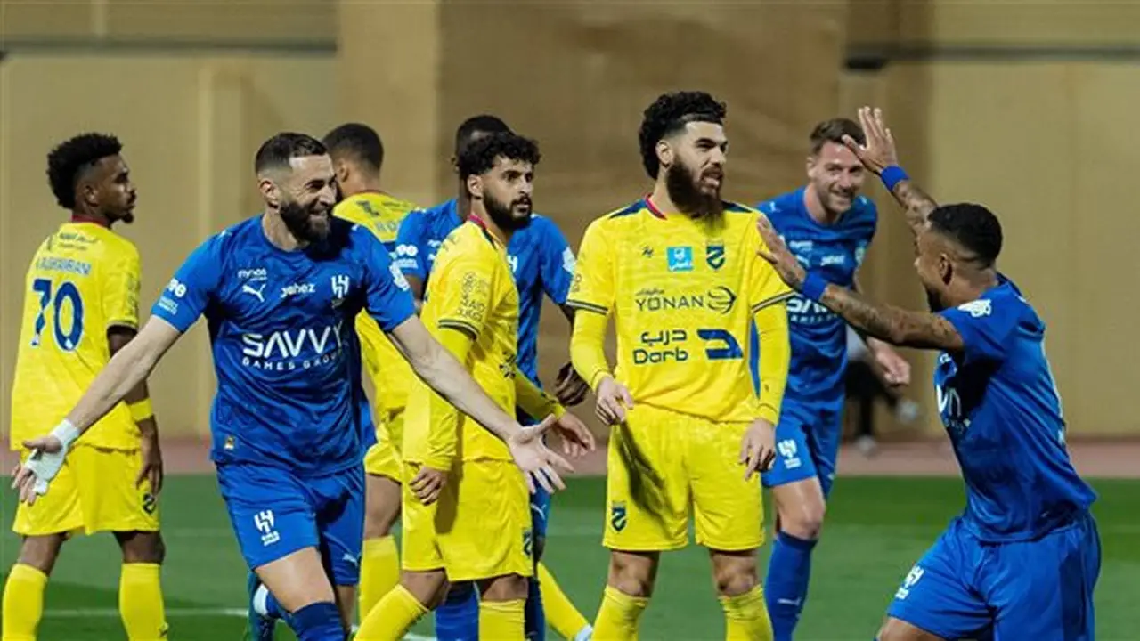 روبن نيفيز يتصدر التشكيل المثالي للجولة الأولى من دوري روشن السعودي