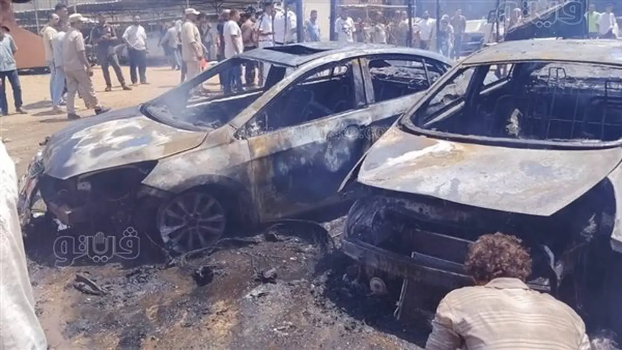 اندلاع حريق في جراج سيارات بأم بيومي بالقليوبية (صور)