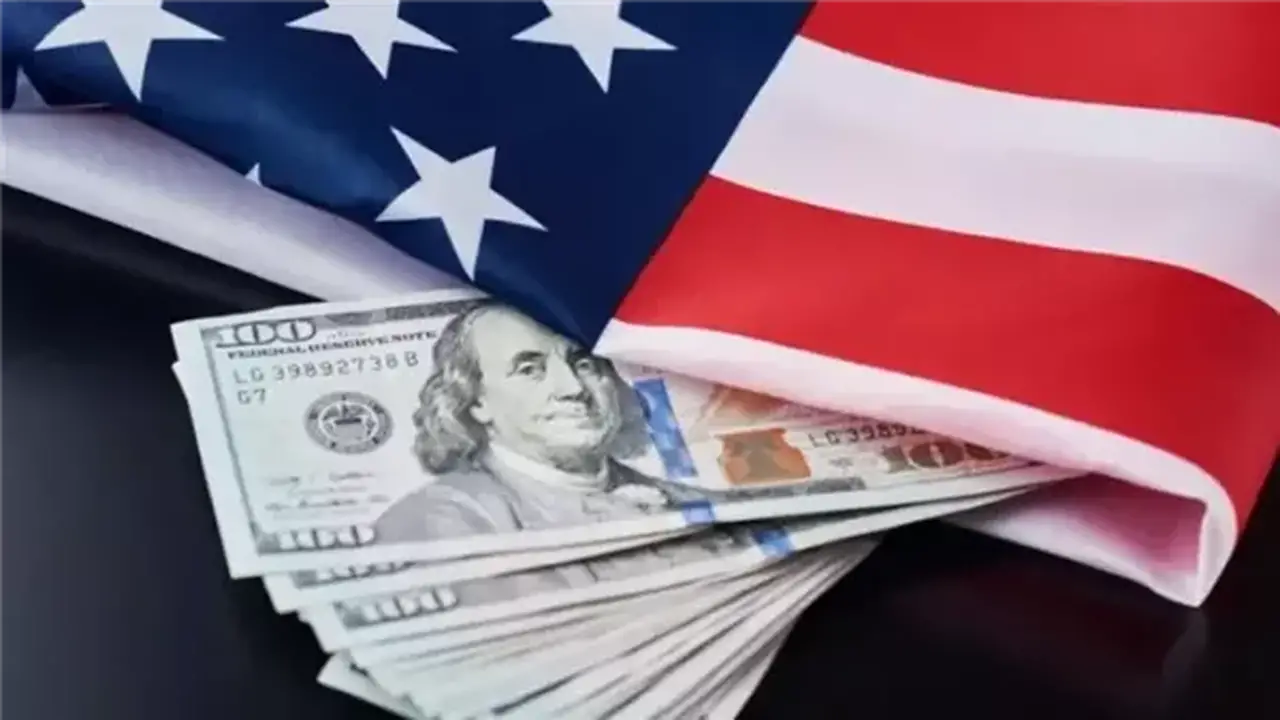 استقرار مؤشر الدولار عند 99.67 نقطة خلال تداولات الأحد