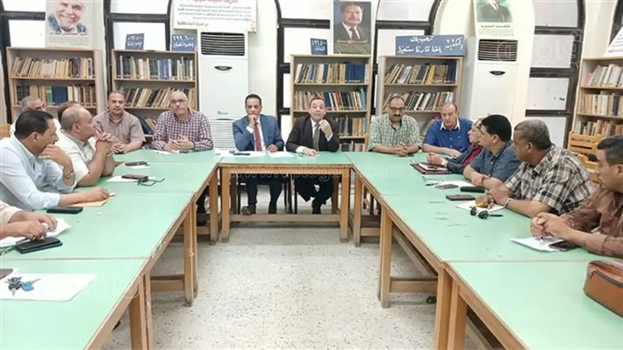 وكيل وزارة التعليم ببني سويف: لا مكان للإهمال داخل المدارس