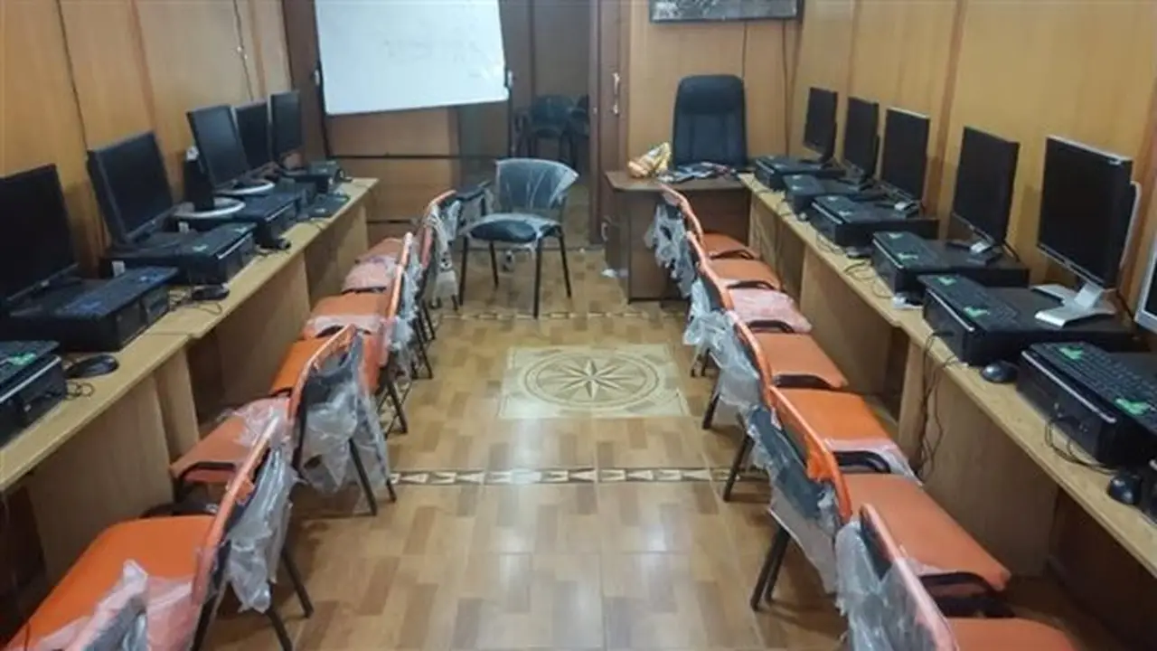 ضبط معهد وهمي في بنها يروج لشهادات مزورة مقابل آلاف الجنيهات ويخدع الطلاب بفرص عمل