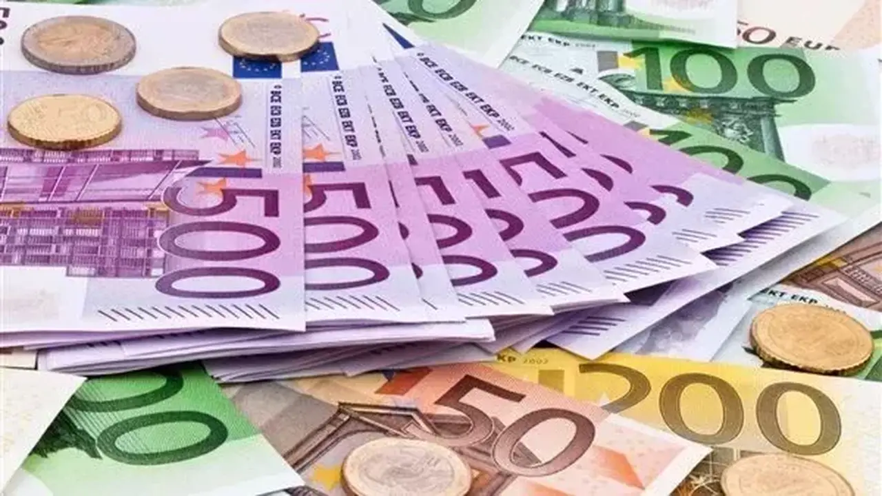 ارتفاع سعر اليورو أمام الجنيه المصري.. أسعار العملة الأوروبية في البنوك اليوم
