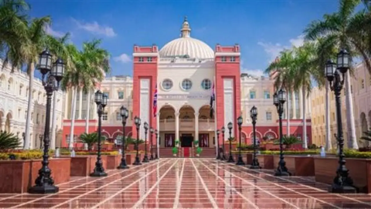 الجامعة البريطانية تفتح باب التقدم لكلياتها الـ13 بعد إعلان الحد الأدنى للقبول بالجامعات الخاصة