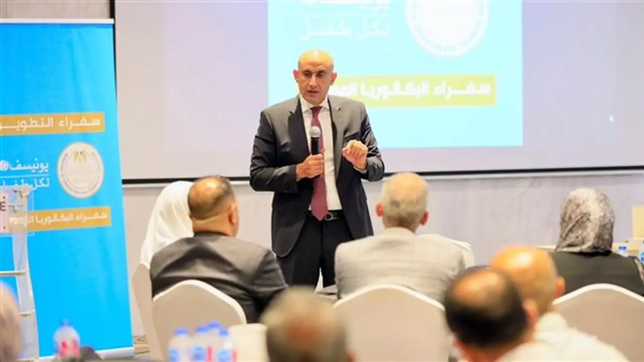 وزير التعليم: نسعى للقضاء على نسبة ضعف القراءة والكتابة لدى الطلاب