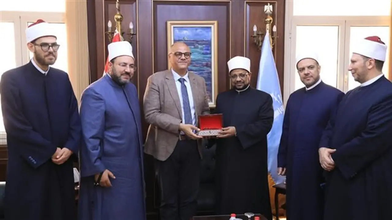 أمين البحوث الإسلامية يلتقي محافظ الإسكندرية لبحث تعزيز جهود الوعي والعمل الدعوي