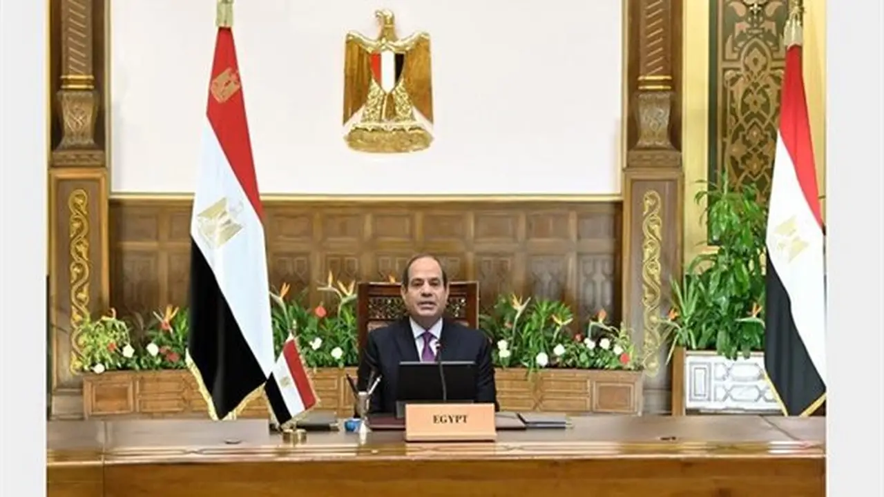 السيسي يؤكد على أهمية تطوير التعليم العالي والبحث العلمي
