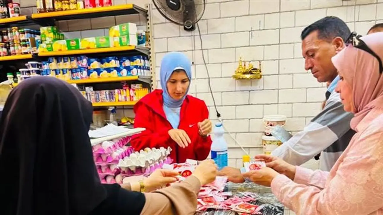 إعدام أغذية فاسدة في حملة رقابية مكثفة برأس البر