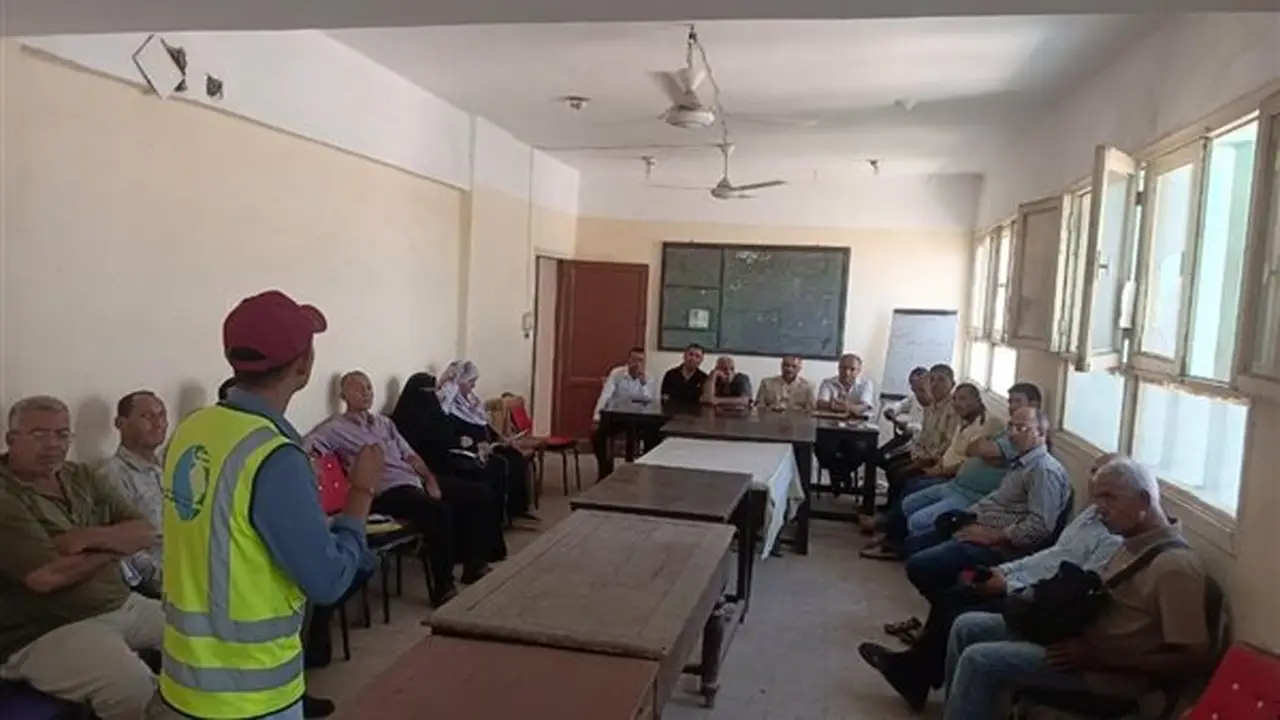 ندوة توعية للعاملين بالإدارة الزراعية في أبو حماد حول ترشيد استهلاك المياه