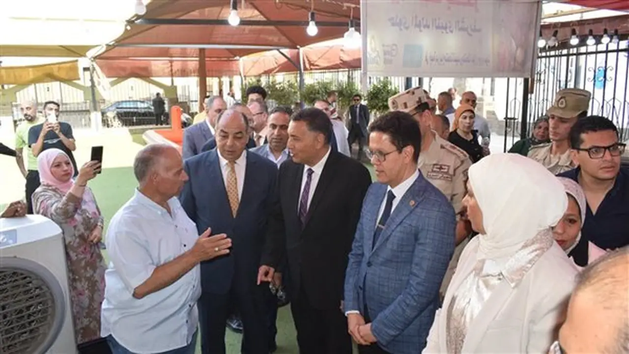 محافظ القليوبية ورئيس جامعة بنها يشاركان في احتفالية هيئة الشبان العالمية بمناسبة المولد النبوي الشريف
