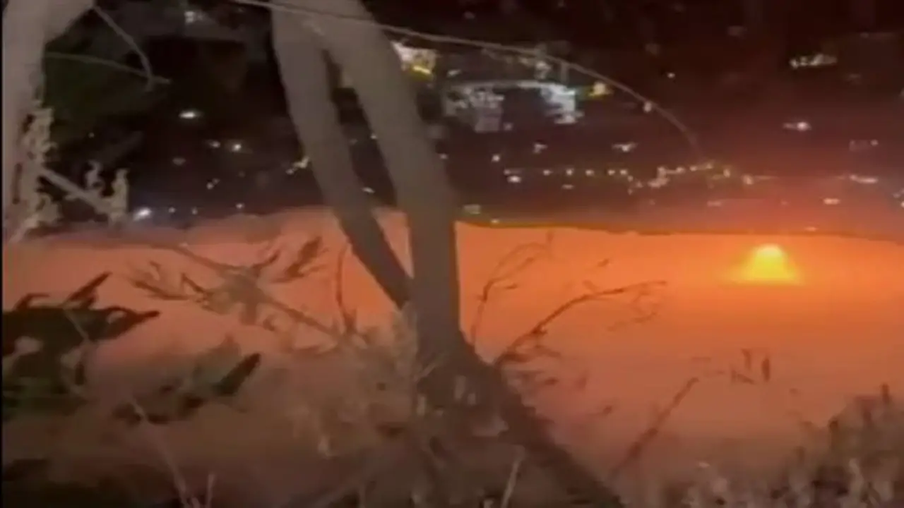 غارات جوية عنيفة بصواريخ ارتجاجية تستهدف علي الطاهر ودوحة كفررمان في جنوب لبنان (فيديو)