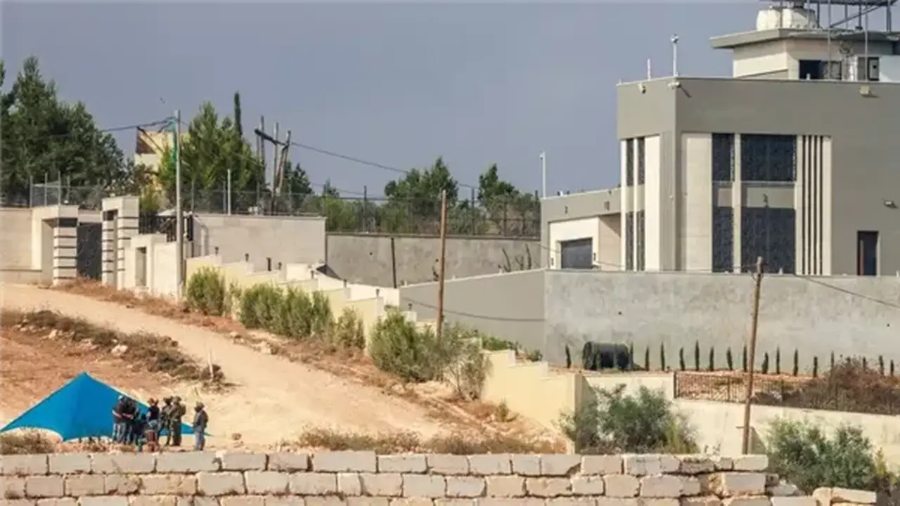 حصار منازل قصرة يكشف تمدد الاستيطان الرعوي في الضفة الغربية