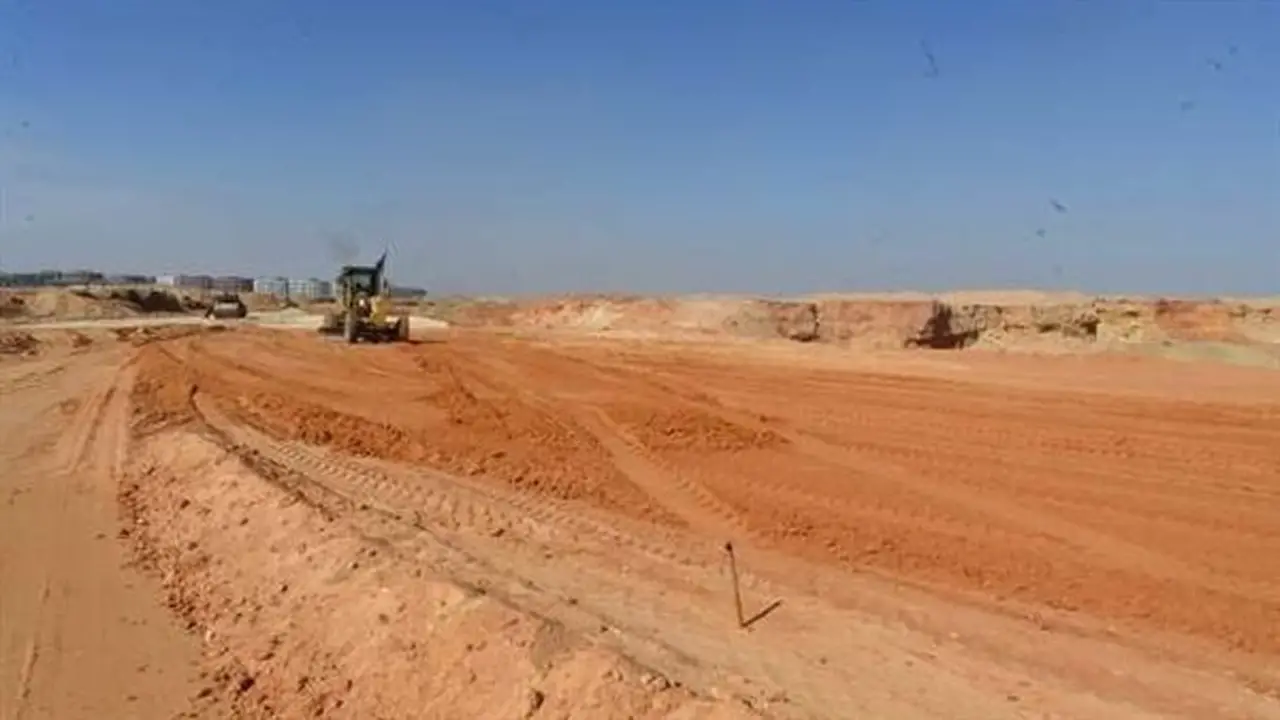مطالب برلمانية بتحويل الأراضي غير المستغلة إلى مدارس وحضانات ومراكز شباب