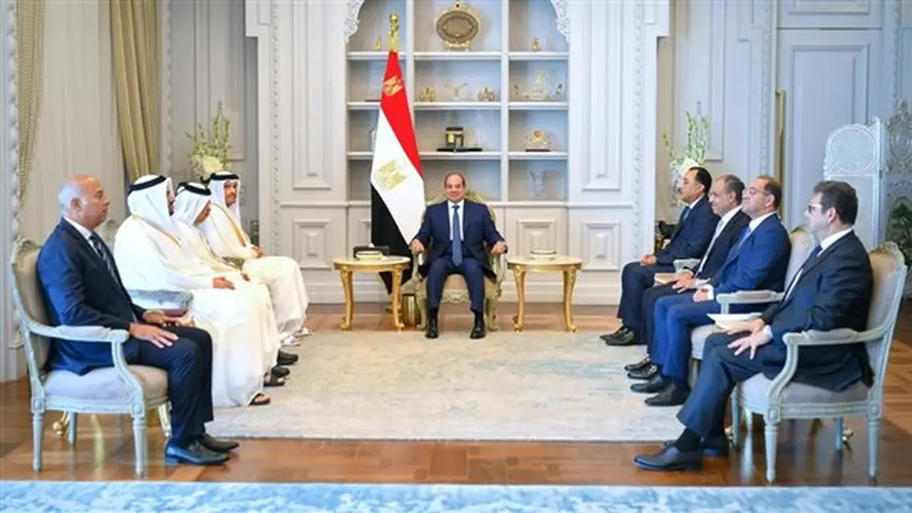السيسي ورئيس وزراء قطر يبحثان تعزيز العلاقات الثنائية ومخرجات اللجنة العليا المصرية القطرية