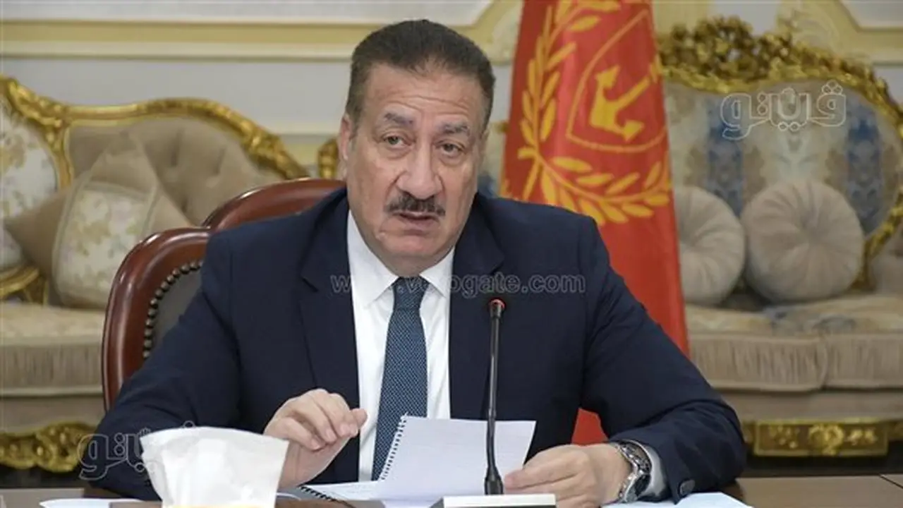 محافظ بورسعيد يحيل مخالفات إدارة المركبات والنقل الميكانيكي إلى النيابة العامة