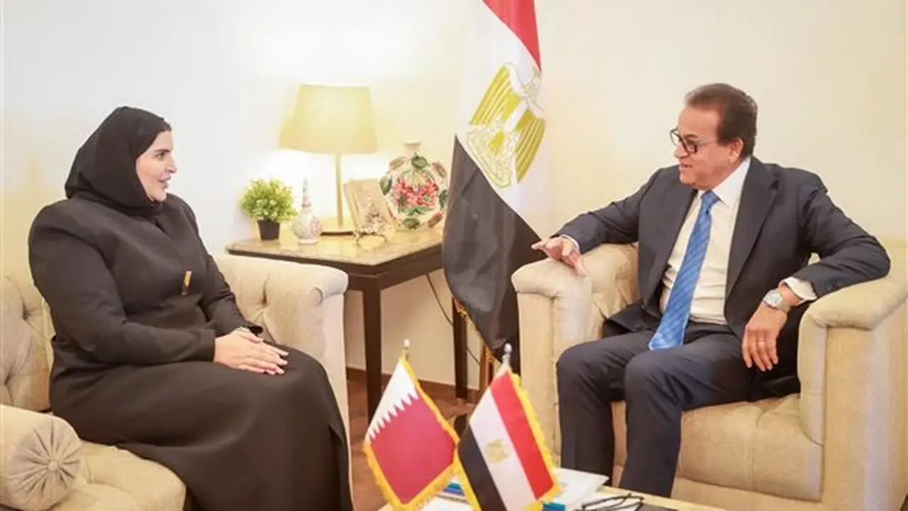 مصر تستعرض جهودها الطبية لدعم غزة: 3 آلاف عملية واستقبال 112 ألف حالة فلسطينية
