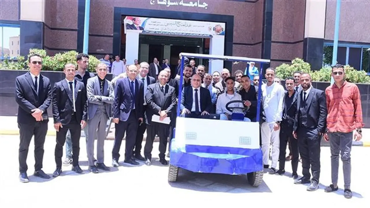 جامعة سوهاج تطلق ورشة لتجميع السيارات بالطاقة الشمسية وتوفر 25 فرصة عمل