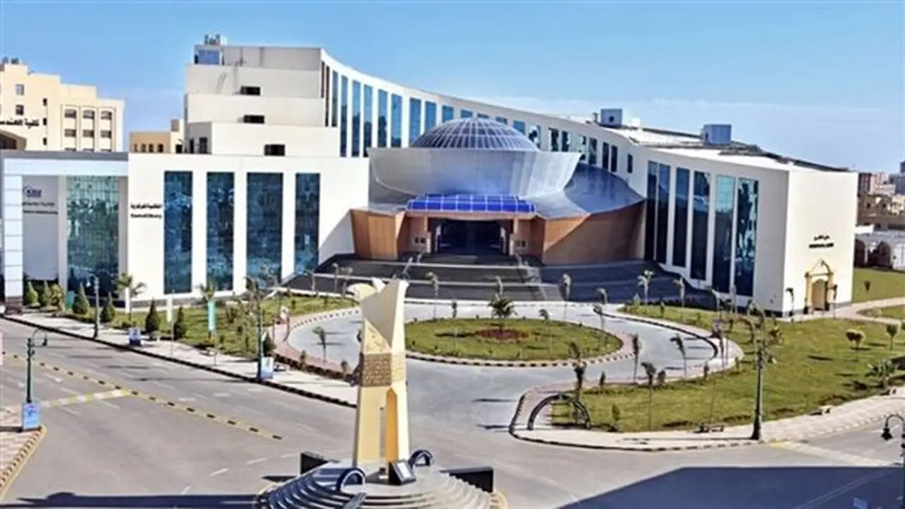 أخبار الحوادث اليوم: مكافآت لأمين عام جامعة كفر الشيخ واعتقالات لتيك توكر ومفاجآت في كمبوند الخمائل
