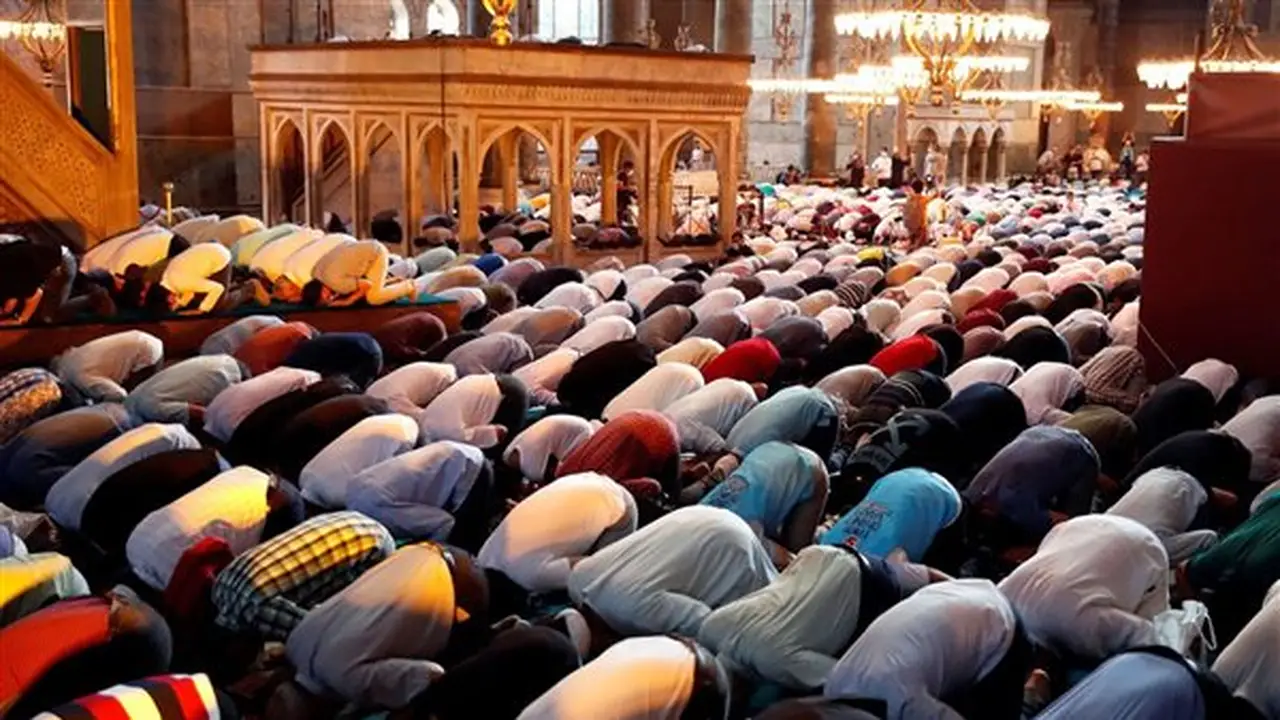 مواقيت الصلاة ليوم الجمعة 21 أغسطس 2026 في القاهرة والمحافظات