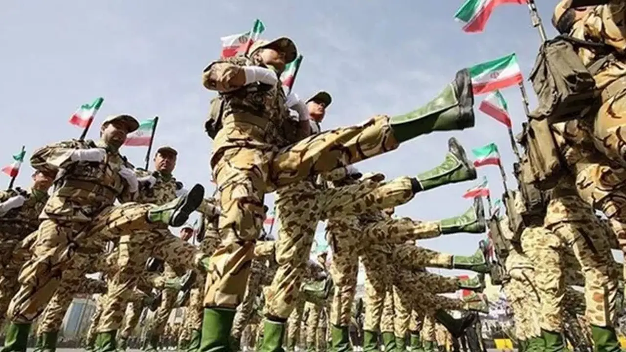إيران تعلن مكافأة 30 ألف دولار مقابل أسر أو قتل الجنود الأمريكيين
