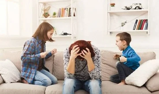 أبراج تجهل التعامل مع الأطفال