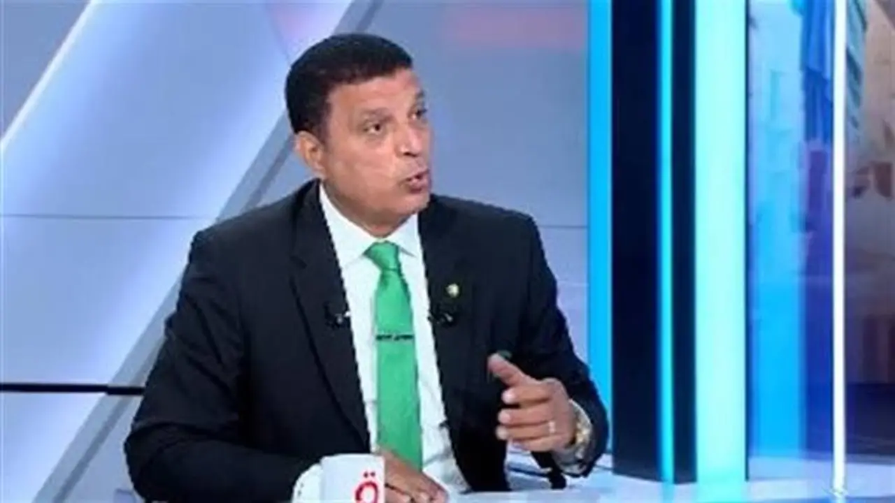 أكثر من 250 يومًا في البحر.. خبير يكشف أزمة جديدة تواجه الولايات المتحدة