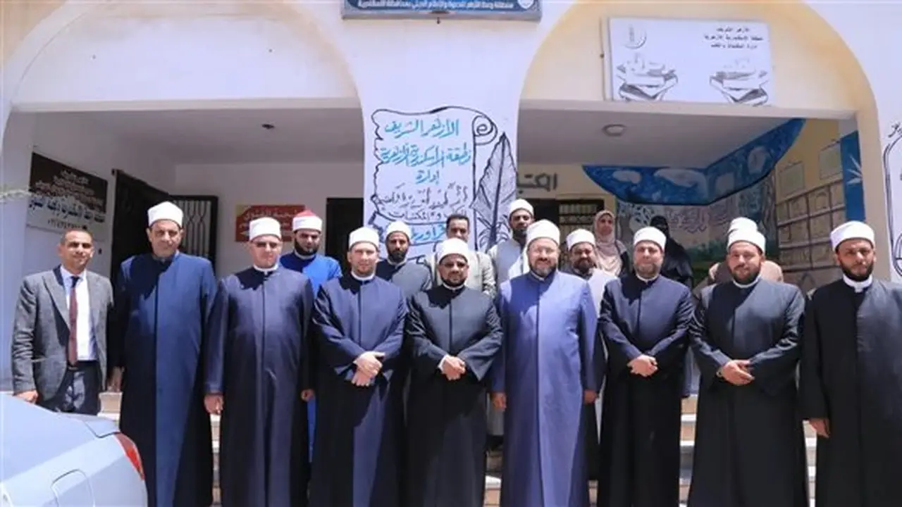 الدكتور محمد الجندي يتفقد منطقة وعظ الإسكندرية ويستعرض جهودها الدعوية