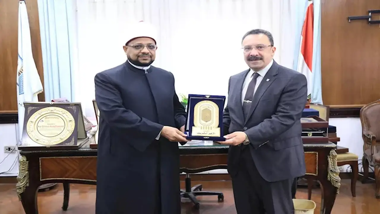 أمين مجمع البحوث الإسلامية يلتقي رئيس جامعة الإسكندرية قبل انطلاق الأسبوع الدعوي الثاني والعشرين