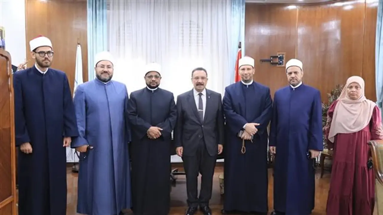 الدكتور محمد الجندي يتفقد منطقة وعظ الإسكندرية خلال الأسبوع الدعوي الثاني والعشرين