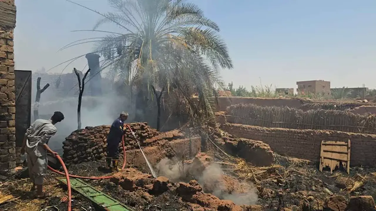 الحماية المدنية تنجح في السيطرة على حريق منزل قديم بالوادي الجديد دون خسائر بشرية