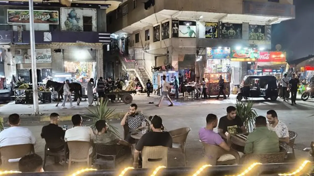 أهالي منطقة الحفرية يناشدون محافظ الجيزة للتدخل لحل أزمة الفوضى والقمامة