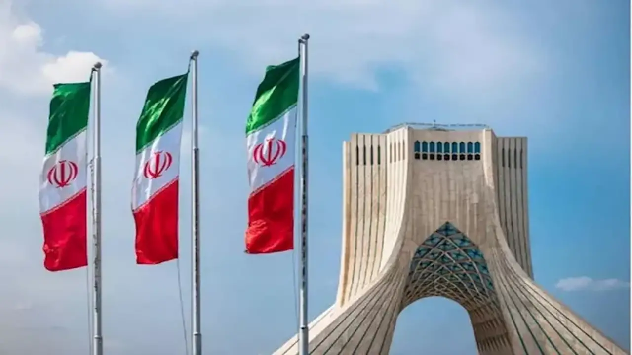 السفير الإيراني يزور 4 معتقلين إيرانيين في الكويت لمتابعة أوضاعهم