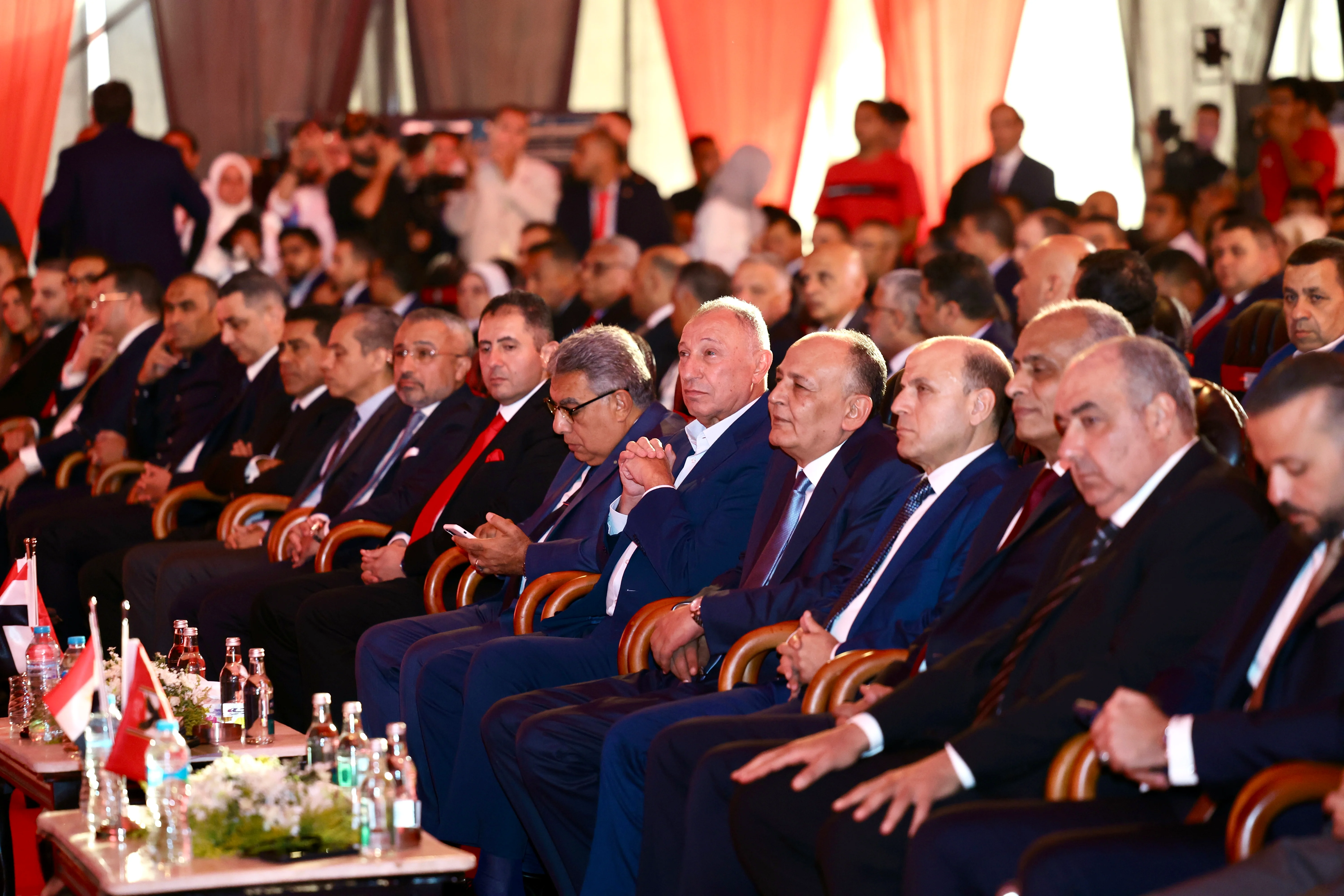 الحضور في حفل فرع الأهلي الجديد بالمنصورة