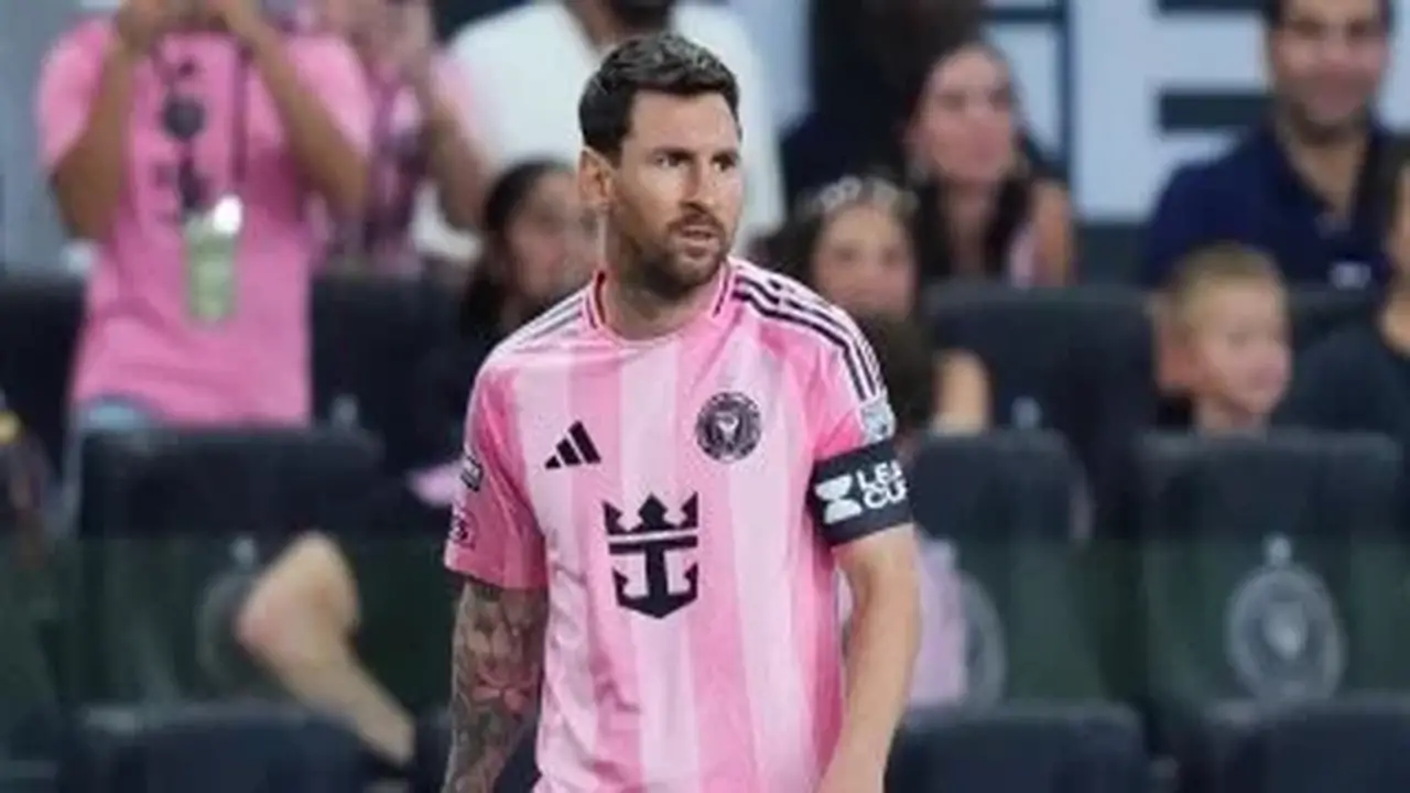 إنتر ميامي يودع كأس الدوريات في أول ظهور لميسي بعد وفاة والده