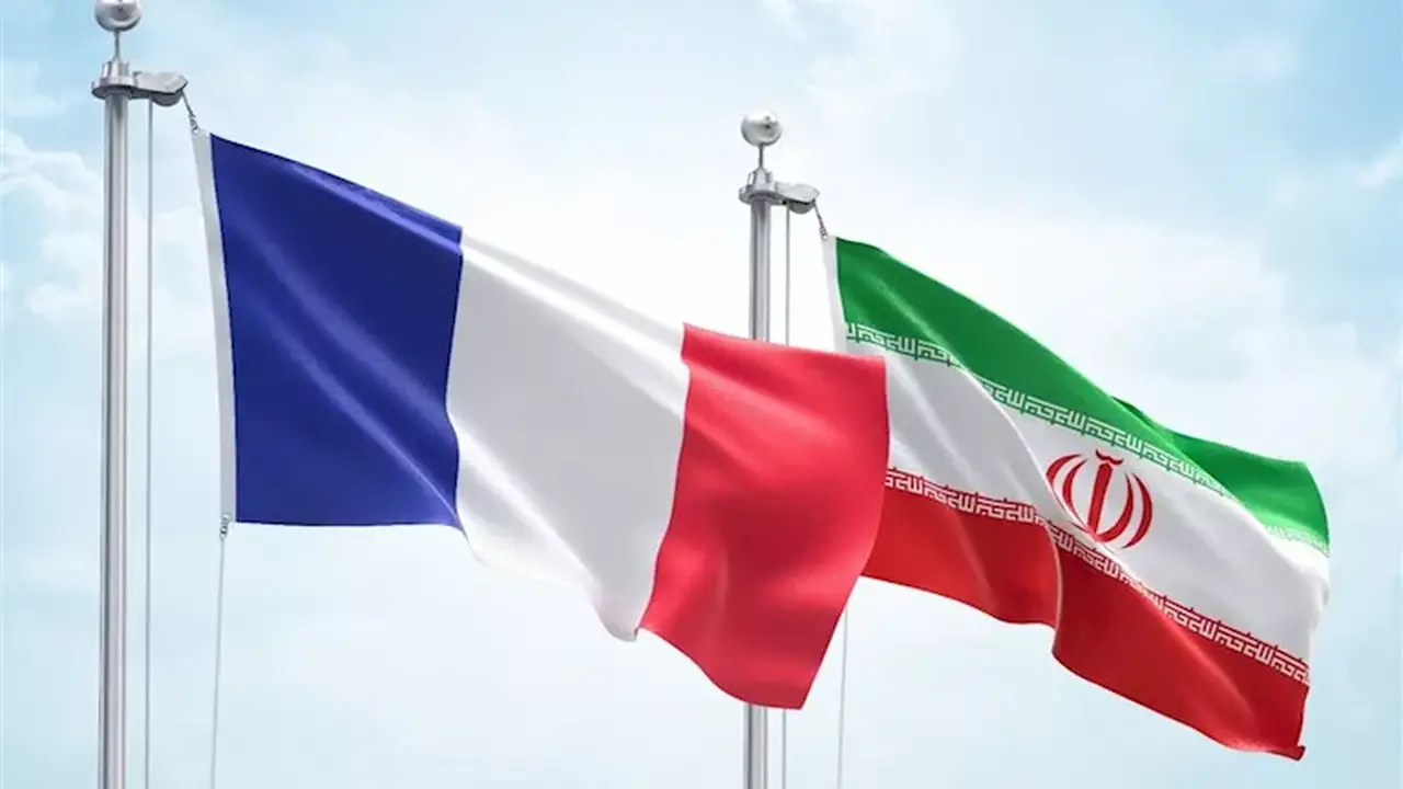 إيران تصنف دبلوماسيين فرنسيين كأشخاص غير مرغوب فيهم