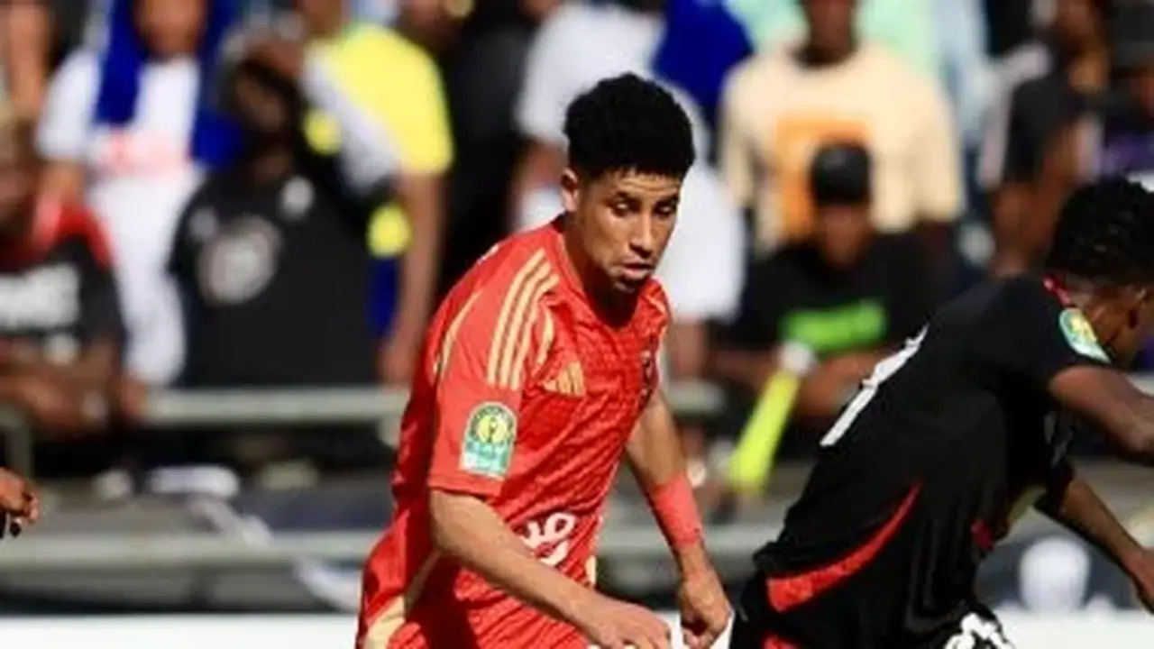 الأهلي يدرس قيد رضا سليم بعد إصابة بلعمري بقطع في الرباط الصليبي