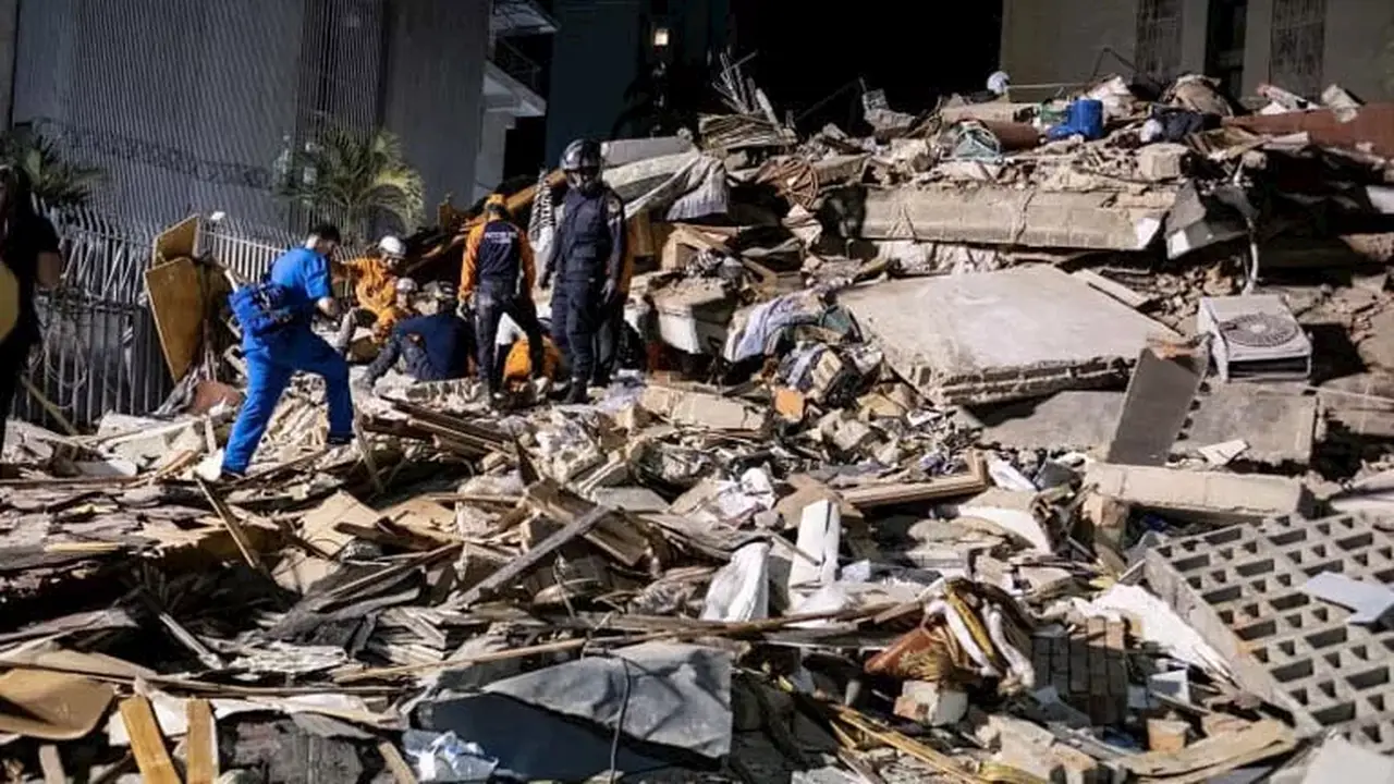 ارتفاع حصيلة ضحايا زلزال فنزويلا إلى 6438 قتيلاً