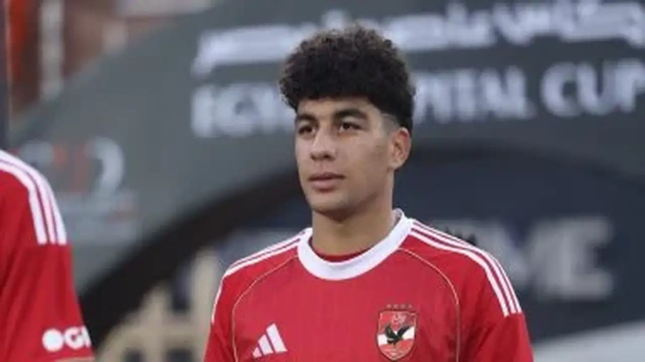 الأهلي يستكشف قطاع الناشئين لحل أزمة الجبهة اليسرى والشامي ضمن الخيارات المطروحة