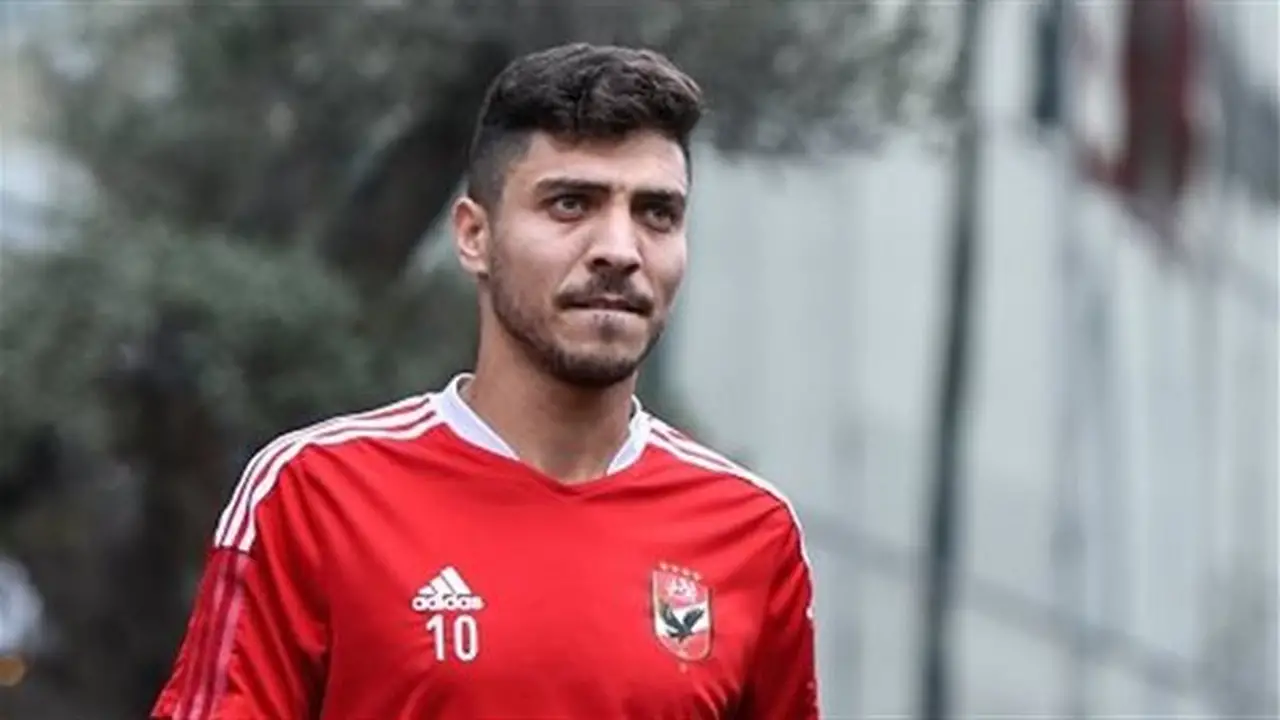الأهلي يوافق على إعارة محمد شريف إلى الشرطة العراقي والإعلان الرسمي قريبًا