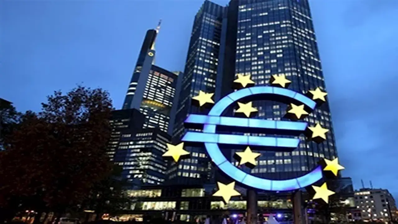 البنك الأوروبي لإعادة الإعمار يدرس الاستحواذ على 5% من حصة مصر لتأمينات الحياة قبل الطرح العام