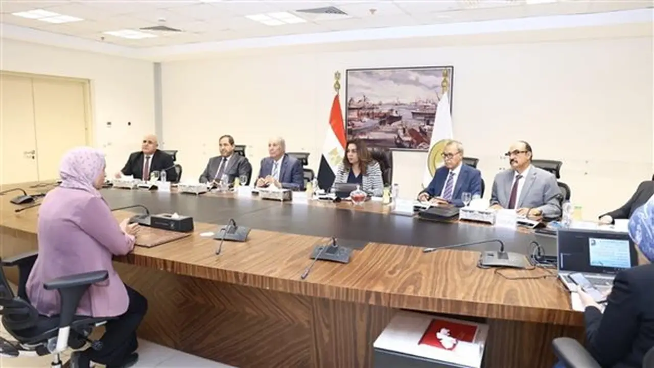 اختتام المقابلات الشخصية لـ425 متقدماً لمسابقة الوظائف المحلية بالمحافظات