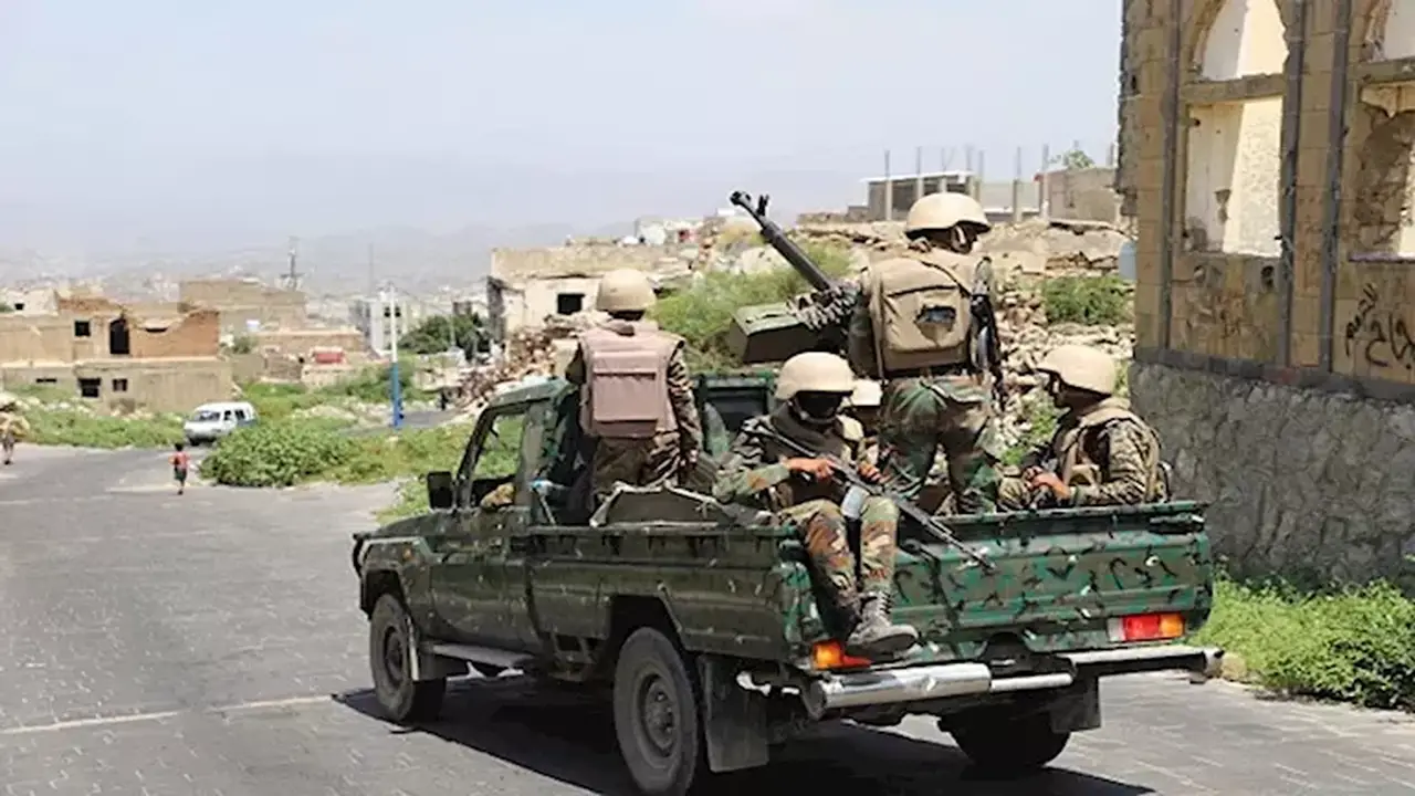 الجيش اليمني ينفذ 181 هجومًا ضد الحوثيين في 24 ساعة