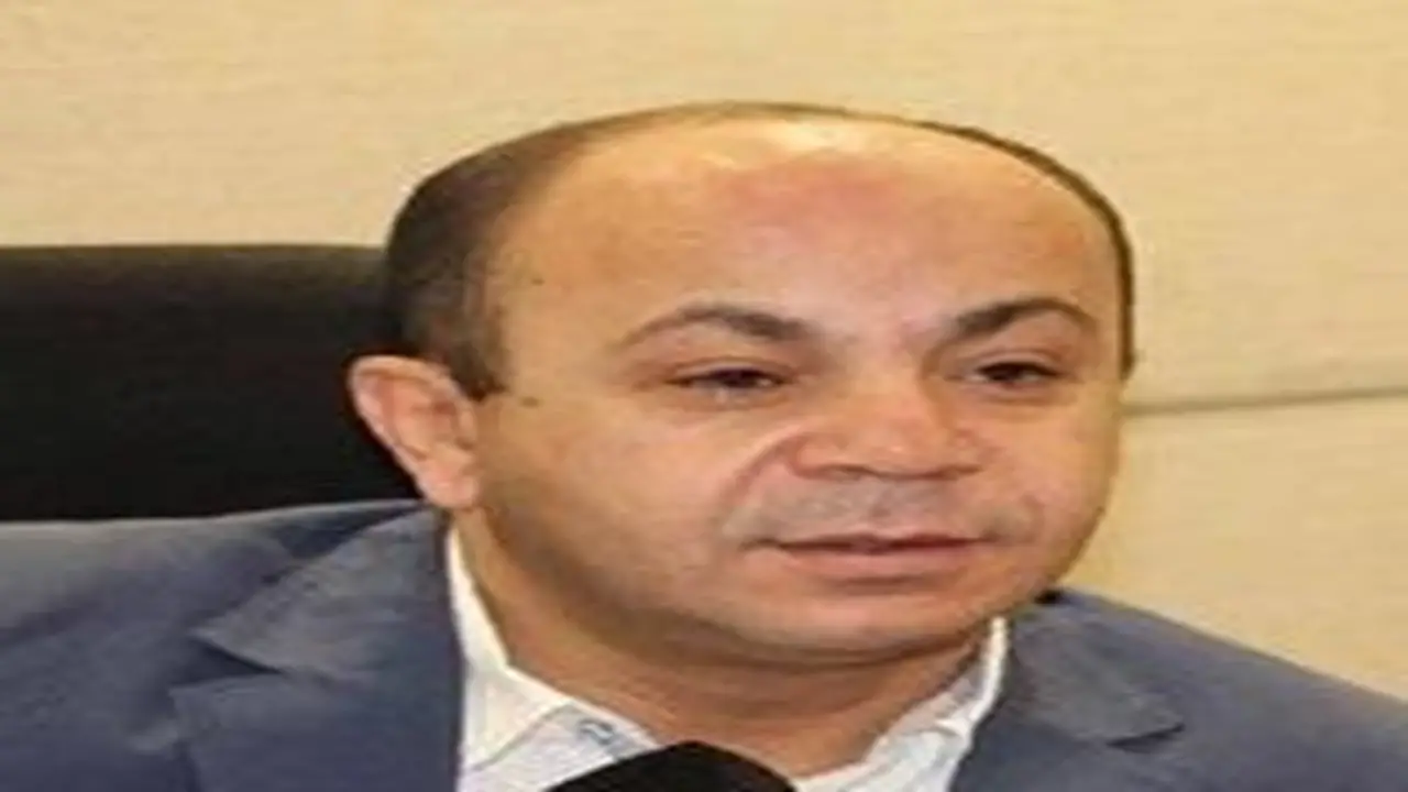 الحاج سعيد وبائعة الجاموسة: قصتان تعكسان تدني الذوق العام