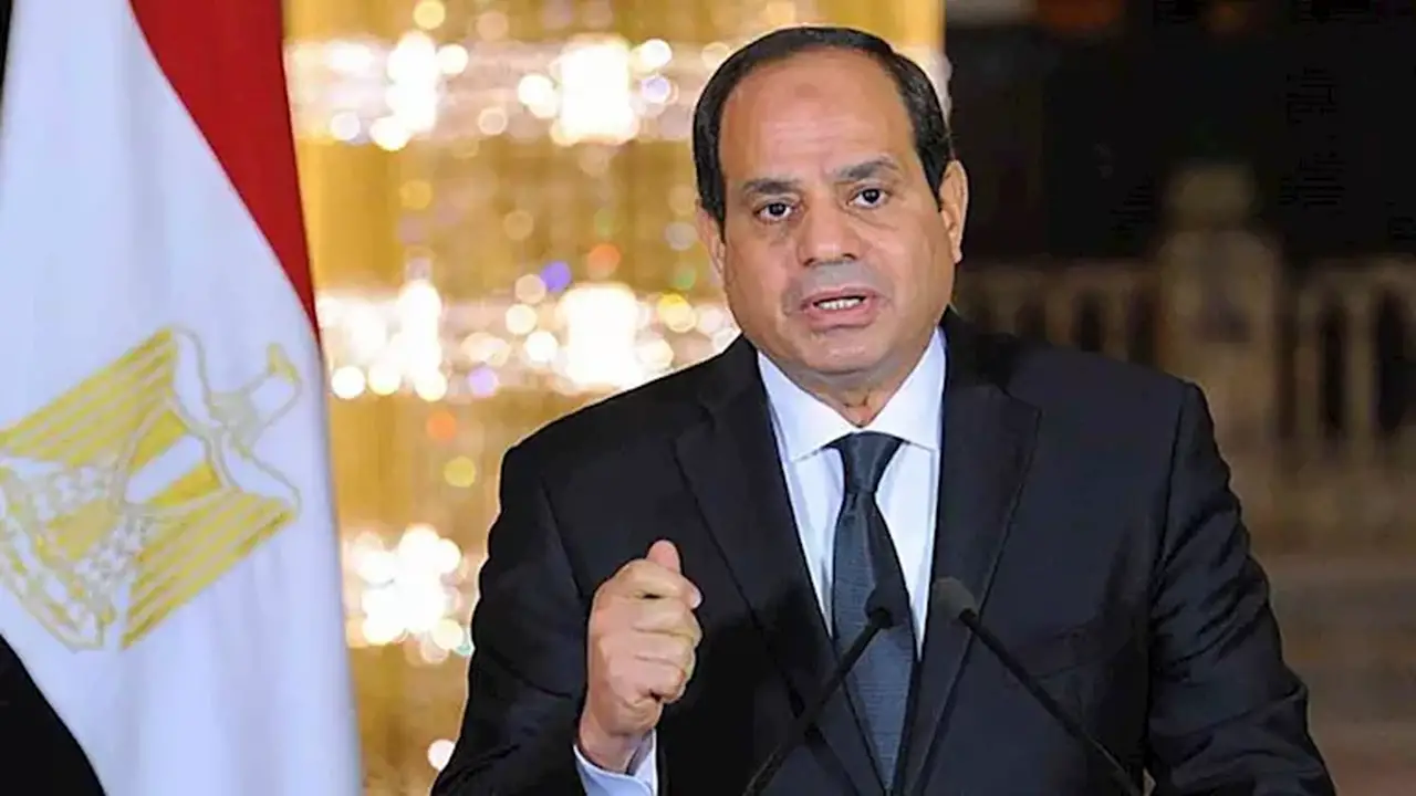 السيسي يتابع استعدادات العام الدراسي الجديد في مصر