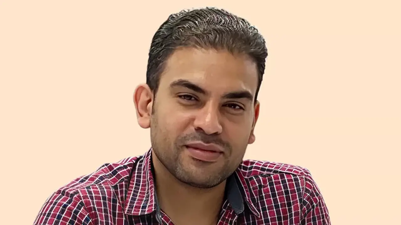 الصحافة والترند: كيف نتجنب السباق الخاطئ في عالم الإعلام الرقمي؟