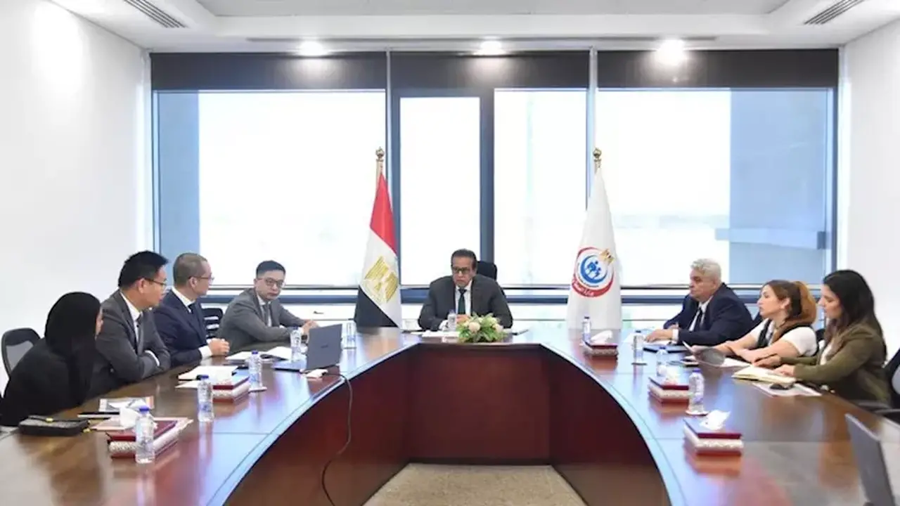 الصحة تبحث مع “هواوي” تطوير منظومة رقمية موحدة للرعاية الصحية